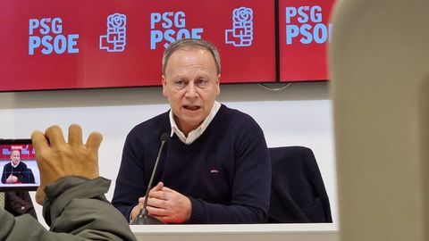 Rafael Rodríguez Villarino presentó la moción del PSOE este miércoles.