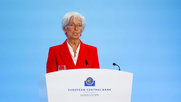 El BCE mantendrá los tipos de interés de referencia en el 2 %