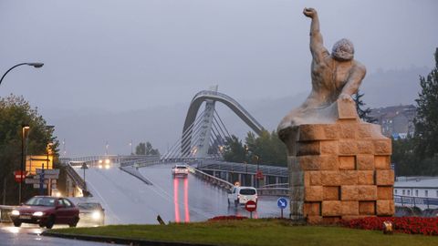 El cambio de rasante en el puente del Milenio añade pimienta al tramo urbano del Rali de Ourense