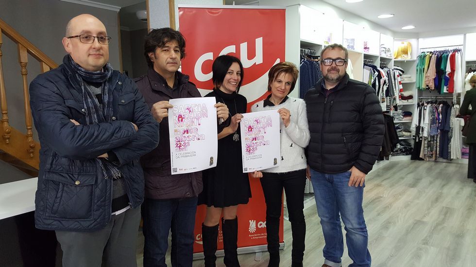La oposici�n vota en contra del gobierno en un pleno. 