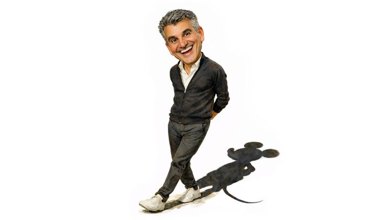 Josh D'Amaro, un nuevo jefe para Mickey