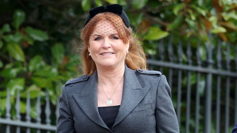 Sarah Ferguson acudió al funeral de aniversario de Constantino de Grecia
