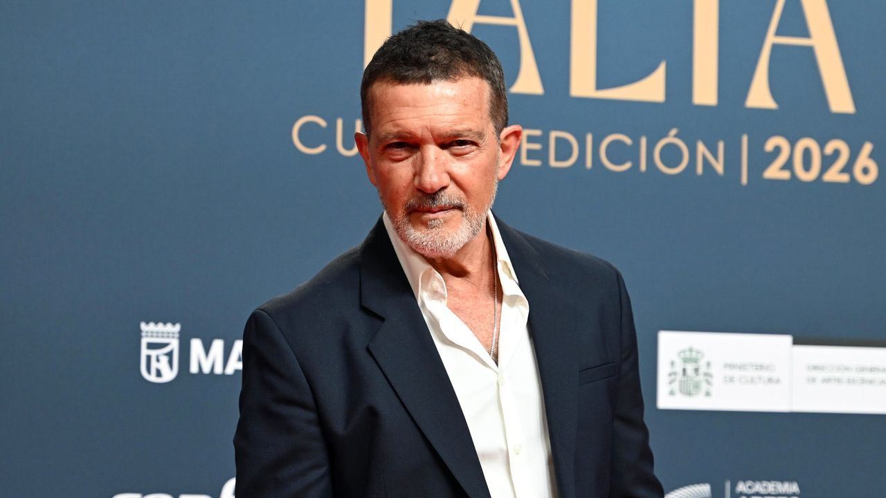 El actor Antonio Banderas durante la gala de entrega de los Premios Tal&iacute;a de la Academia de Artes Esc&eacute;nicas de Espa&ntilde;a.