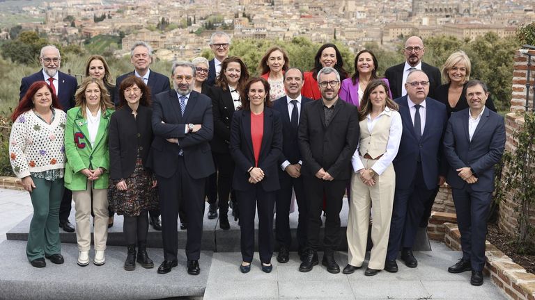 Los consejeros de Sanidad con la ministra Mónica García en el Consejo Interterritorial de Toledo