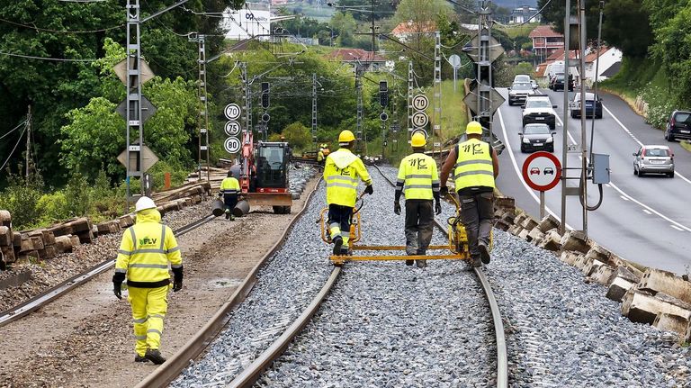 Obras en Redondela tras el cierre de la estación de Guixar