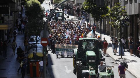 Ganaderos y agricultores se manifestaron en Ourense