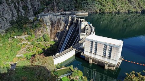 La central hidroelctrica Santo Estevo, de Iberdrola, es la de mayor capacidad de Galicia