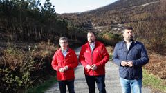 El ministro Flix Bolaos, el presidente de Asturias, Adrin Barbn, y el alcalde de Valds, scar Prez
