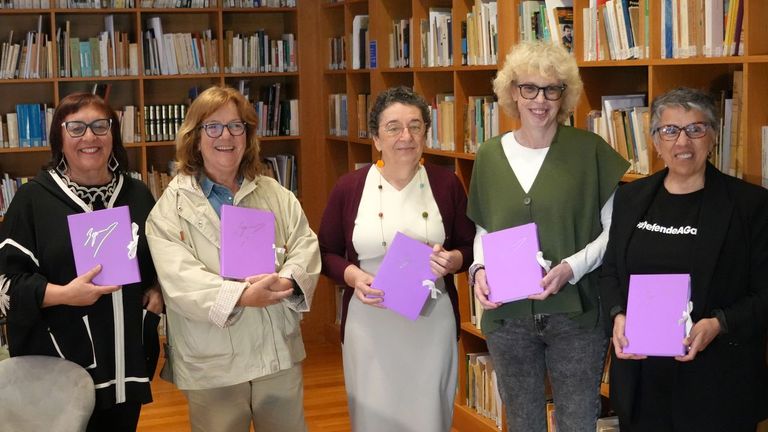 O Consello da Cultura edita un facsímile de «O libro das amigas»