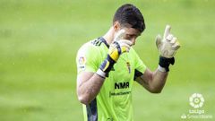Femen�as celebra el gol del empate ante el Mirand�s