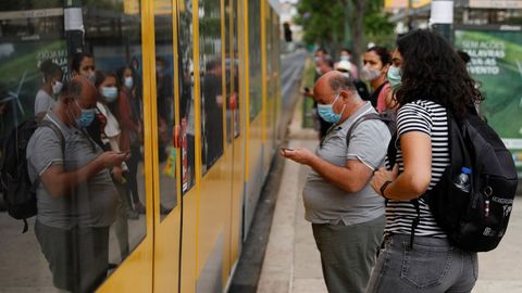 La masificacin del transporte pblico colabor al a extensin de los brotes en Lisboa