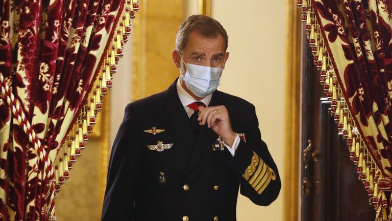 El rey Felipe VI recibió en audiencia a un grupo de Generales de División y Vicealmirante, este martes, en el Palacio Real