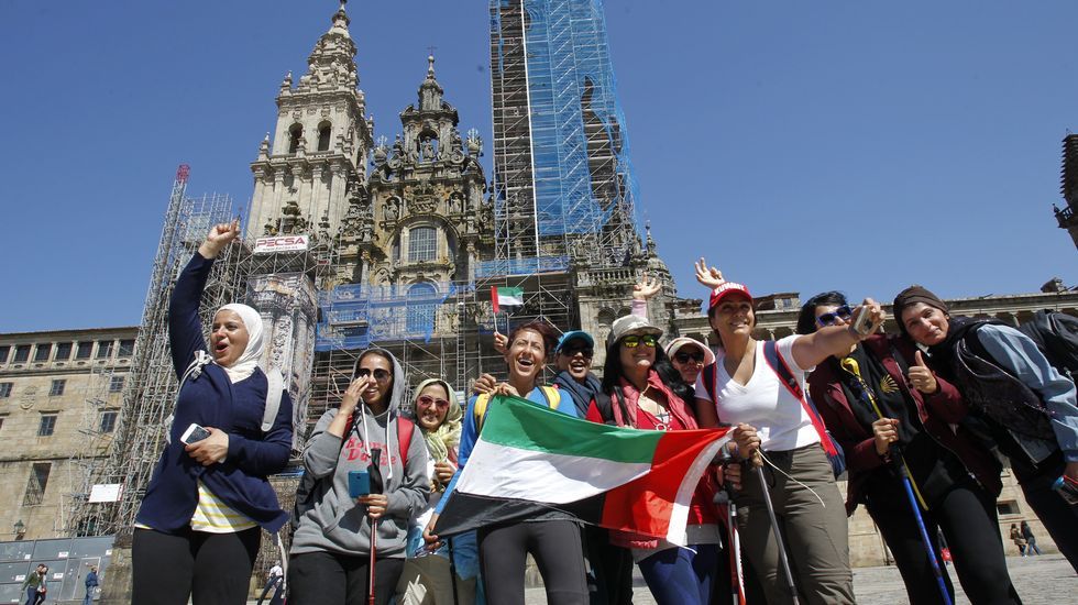 Agentes especializados de la Guardia Civil durante la b�squeda del vecino de L�ncara cuyo cad�ver apareci� en el Mi�o. 