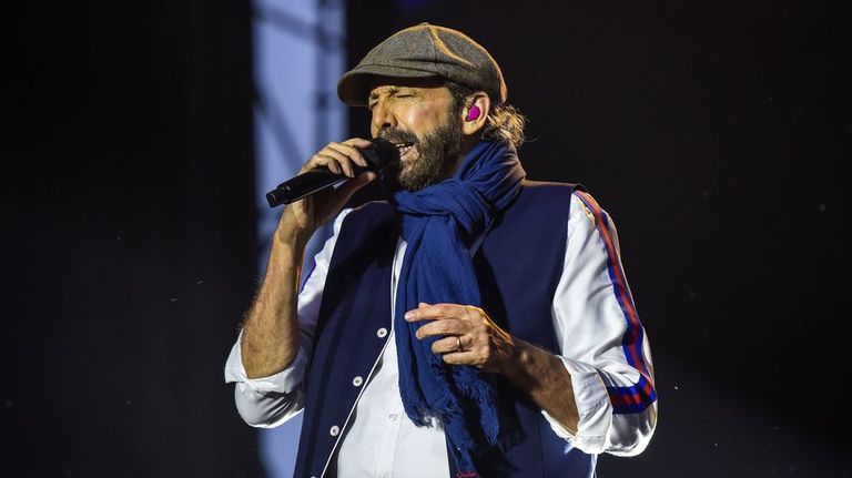 Juan Luis Guerra, el cantante que se fue «jodido» de Sanxenxo y quiere volver