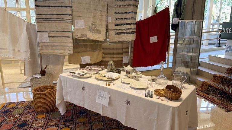 Pontevedra propone un viaje a través de la evolución de los tejidos tradicionales gallegos a lo largo de los siglos