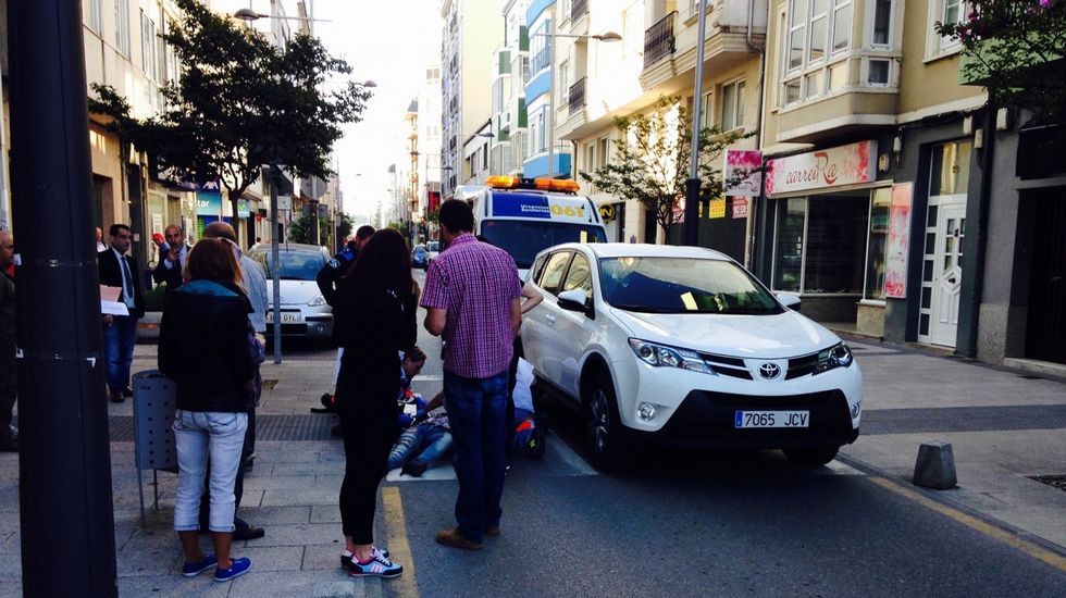 Pilar L�pez y Efr�n Castro se reunieron en Ourense con el presidente de la CHN MI�o Sil, Francisco Mar�n.