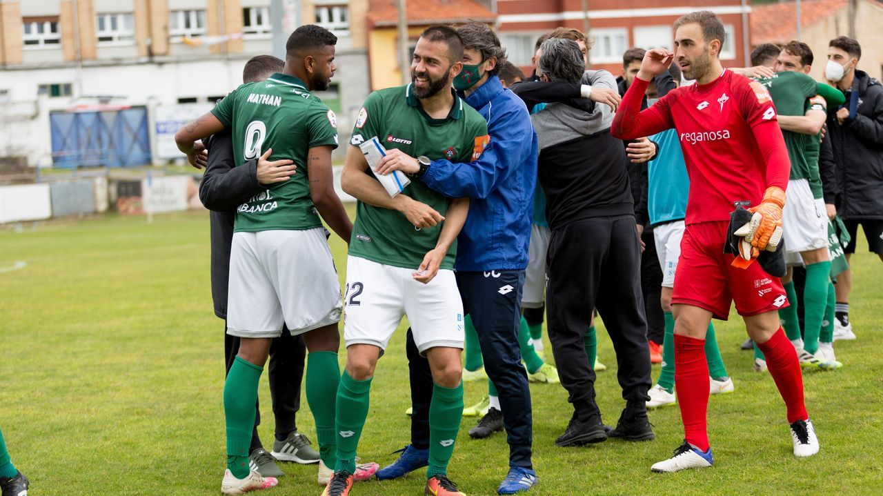 Las imgenes del acto de despedida del buque logstico australiano.Presentacin en Fitur