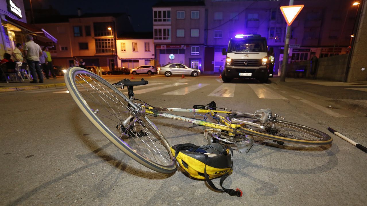 Colisi�n�m�ltiple en la autov�a A6 en Lugo