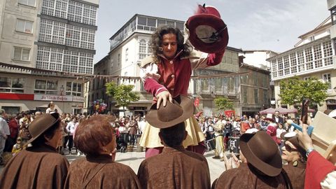 Espectculo de la Feira Medieval, el pasado ao, en la plaza de Espaa
