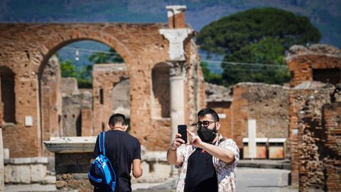 Pompeya ha reabierto sus puertas al turismo, pero los visitantes han de respetar unas medidas de seguridad