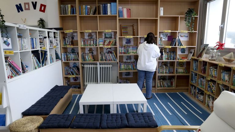 El Parlamento pide a la Xunta que refuerce las medidas contra el abandono escolar