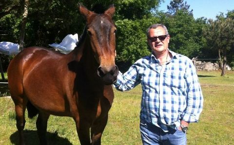 Pedro Xosé Quintana es un amante de los caballos.
