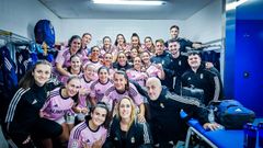 El Real Oviedo femenino celebra el triunfo ante el Espanyol B