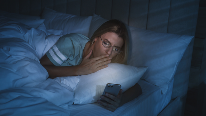 Quedarse despierto hasta tarde aumenta un 25 % el riesgo cardiovascular.