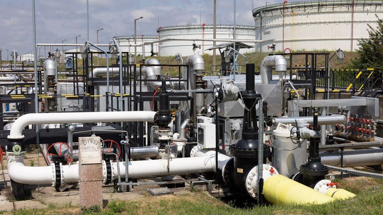 La UE aprueba el préstamo a Kiev y nuevas sanciones a Rusia tras el fin del veto húngaro