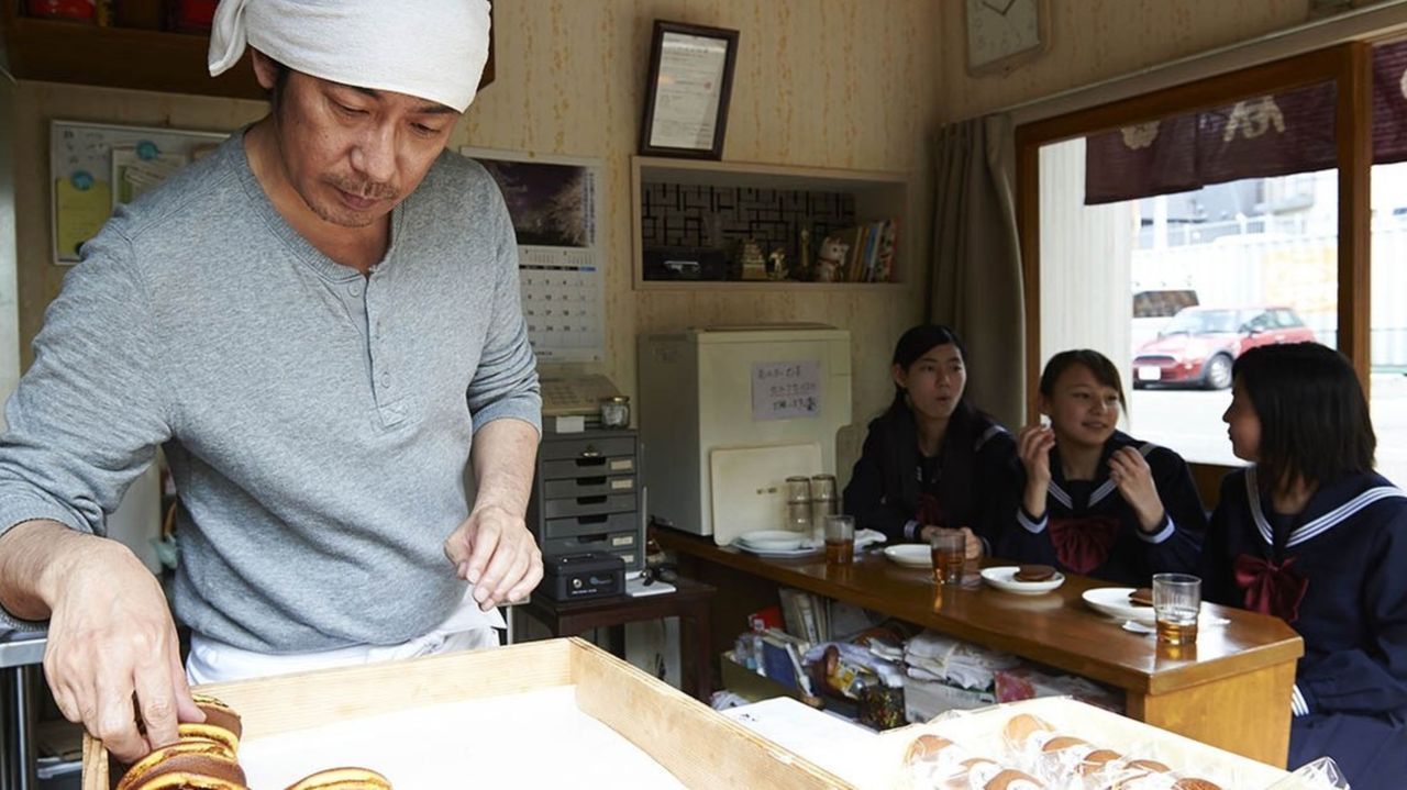 Entrada del antiguo cine G�nviz de Pontevedra, unos meses antes de su cierre, que tuvo lugar en diciembre del 2001