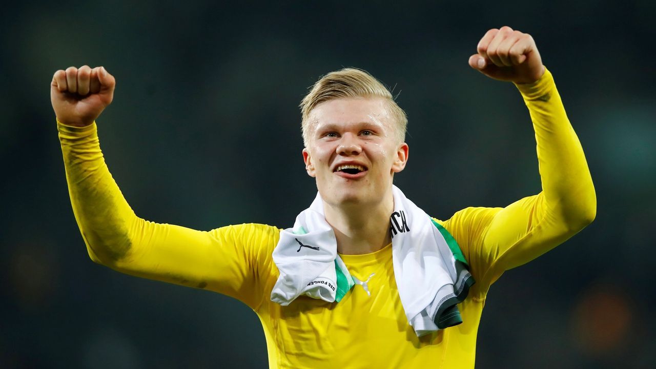 Desde la ventana Historia de un Maceto-huerto urbano.Mirotic con la camiseta del Palencia en un duelo frente al Breog�n en diciembre del 2009