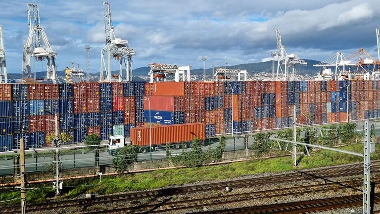 El déficit comercial de España con Estados Unidos se impulsa un 38,7 % hasta septiembre tras los aranceles