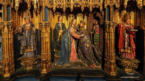 Una de las esculturas que forman parte del retablo de la Catedral de Oviedo