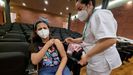 La vacunación de los menores de doce años prosigue en el Hospital do Salnés