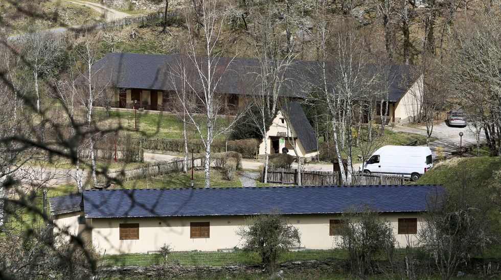 Arranca a Festa do Vio Tinto do Salns.El cmping de O Courel est en una zona baja en la que ni siquiera es fcil conseguir cobertura de telefona mvil