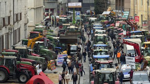 Los agricultores salen a la calle en Gerona