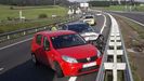 La colisin de dos vehculos en la A-8 deja tres personas heridas