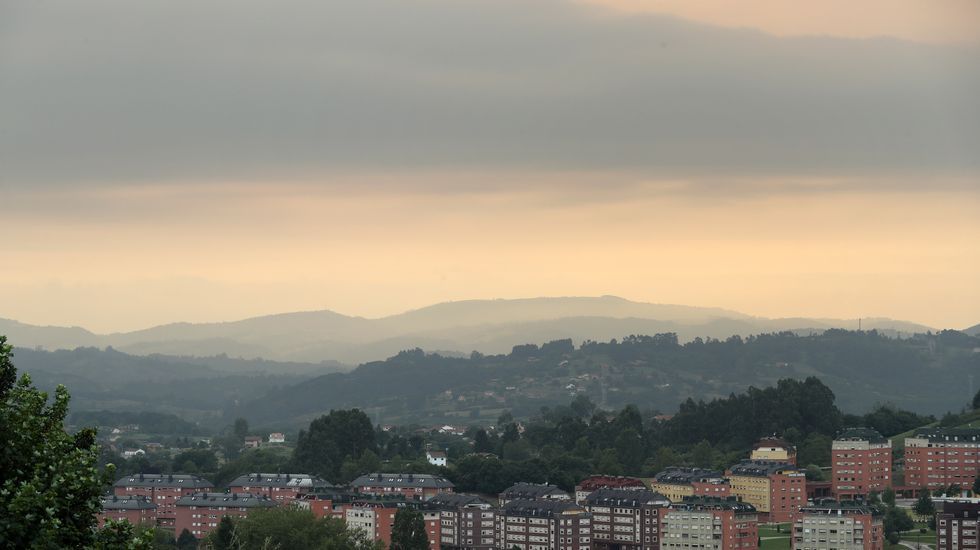 Contaminación en Oviedo, en una imagen tomada en julio de este año