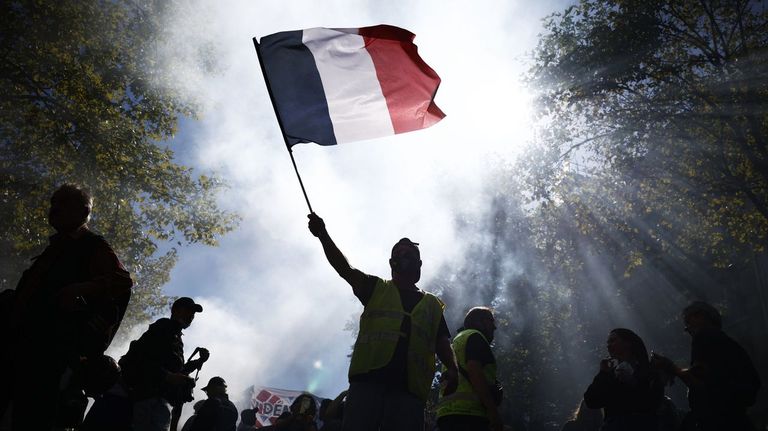 Europa se revuelve contra los recortes sociales y el aumento del gasto militar