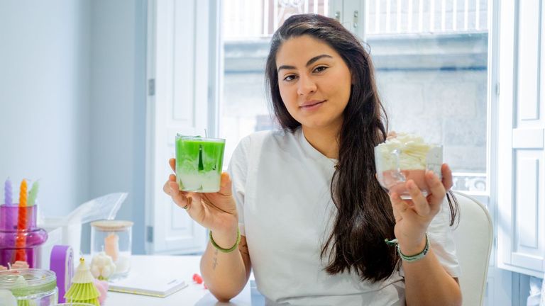 Assteria: los faros de cera que María encendió para poder salvarse