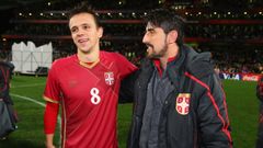 Nemanja Maksimovic y Veljko Paunovic, cuando Serbia ganó el Mundial Sub-20 en 2015