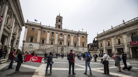 En las últimas 24 horas han fallecido 153 personas en Italia a causa del covid-19