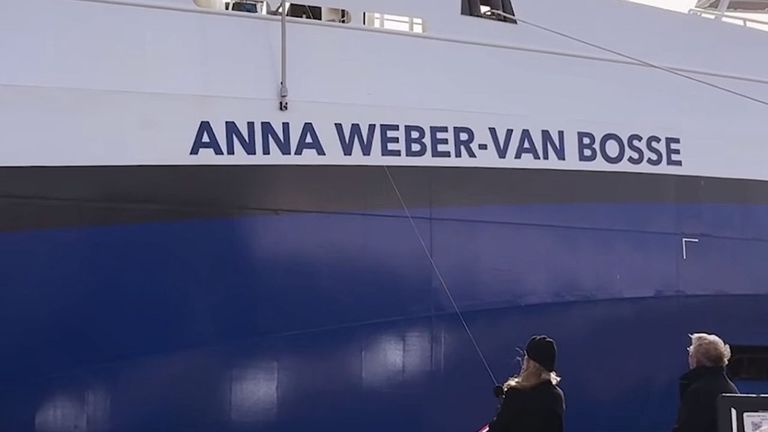 La reina Máxima de Holanda bautiza el buque oceanográfico construido en Armón Vigo