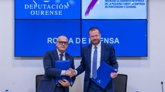 El presidente de la Diputacin, Jos Manuel Baltar, y el Sogarpo, Artur Yuste, firmaron el convenio para facilitar el crdito a autnomos y pequeas empresas.
