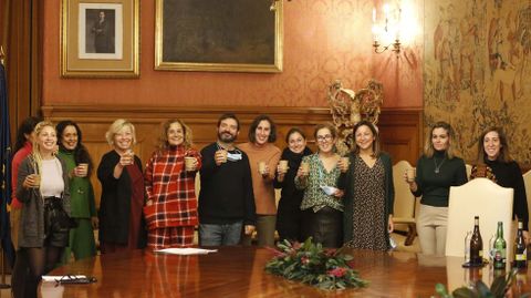 La Diputacin y el equipo de Esmerarte celebran el premio a la mejor pelcula turstica del mundo