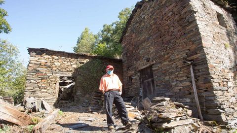 Aigas, una aldea de Os Ancares en la que solo vive Manuel Lpez