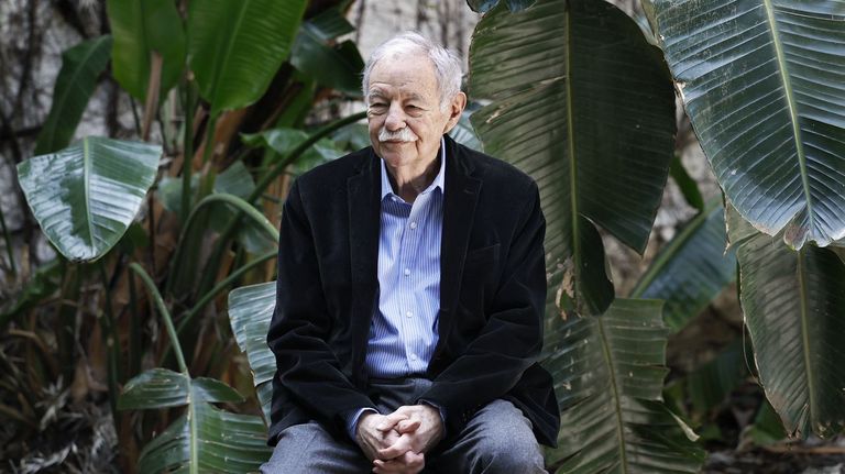 Eduardo Mendoza: «El humor lo considero un trabajo y me lo tomo en serio, muy en serio»