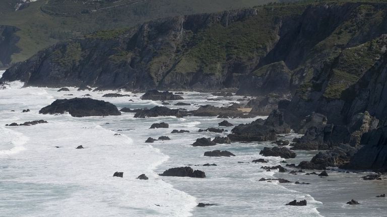 Navegación literaria sin perder de vista la playa