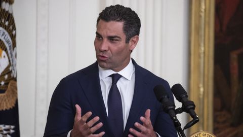Miami Mayor Francis Suárez in the East Room of the White House, USA, January 20, 2023.