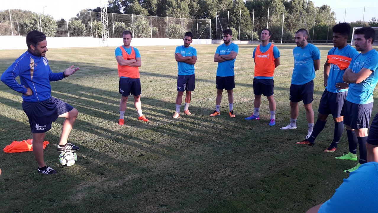 Rescatado con vida en Baralla despu�s de caer con una desbrozadora desde 40 metros de altura.Imagen de archivo